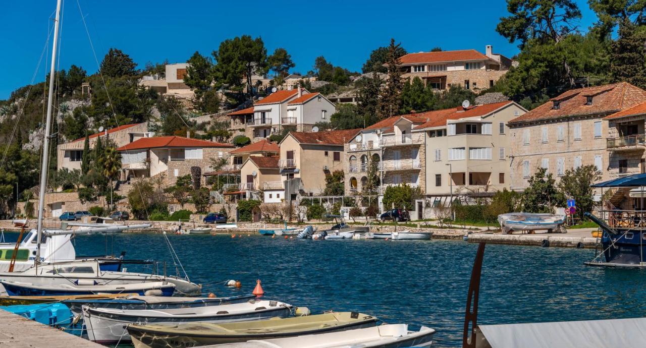Amare Apartments Bobovisca Luaran gambar
