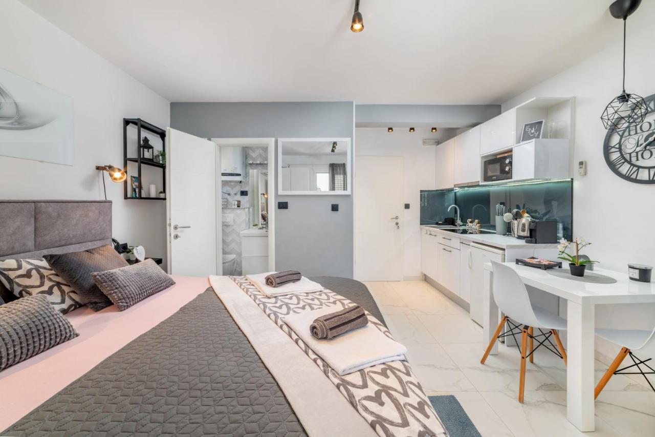 Amare Apartments Bobovisca Luaran gambar