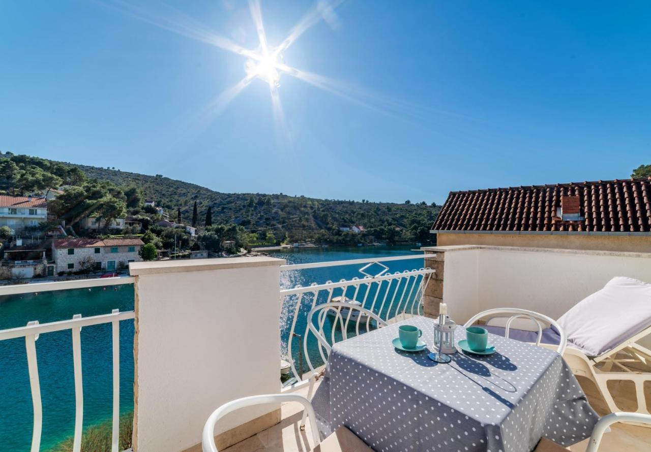 Amare Apartments Bobovisca Luaran gambar