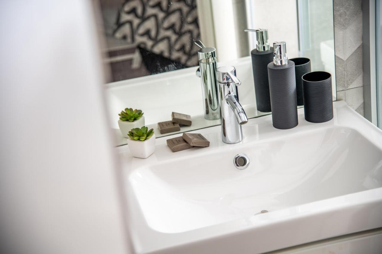 Amare Apartments Bobovisca Luaran gambar
