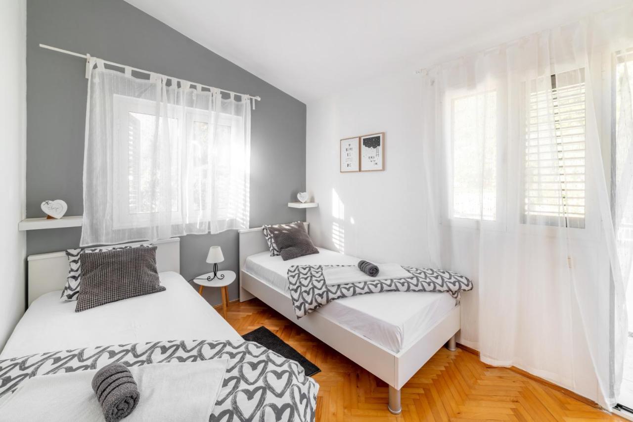 Amare Apartments Bobovisca Luaran gambar