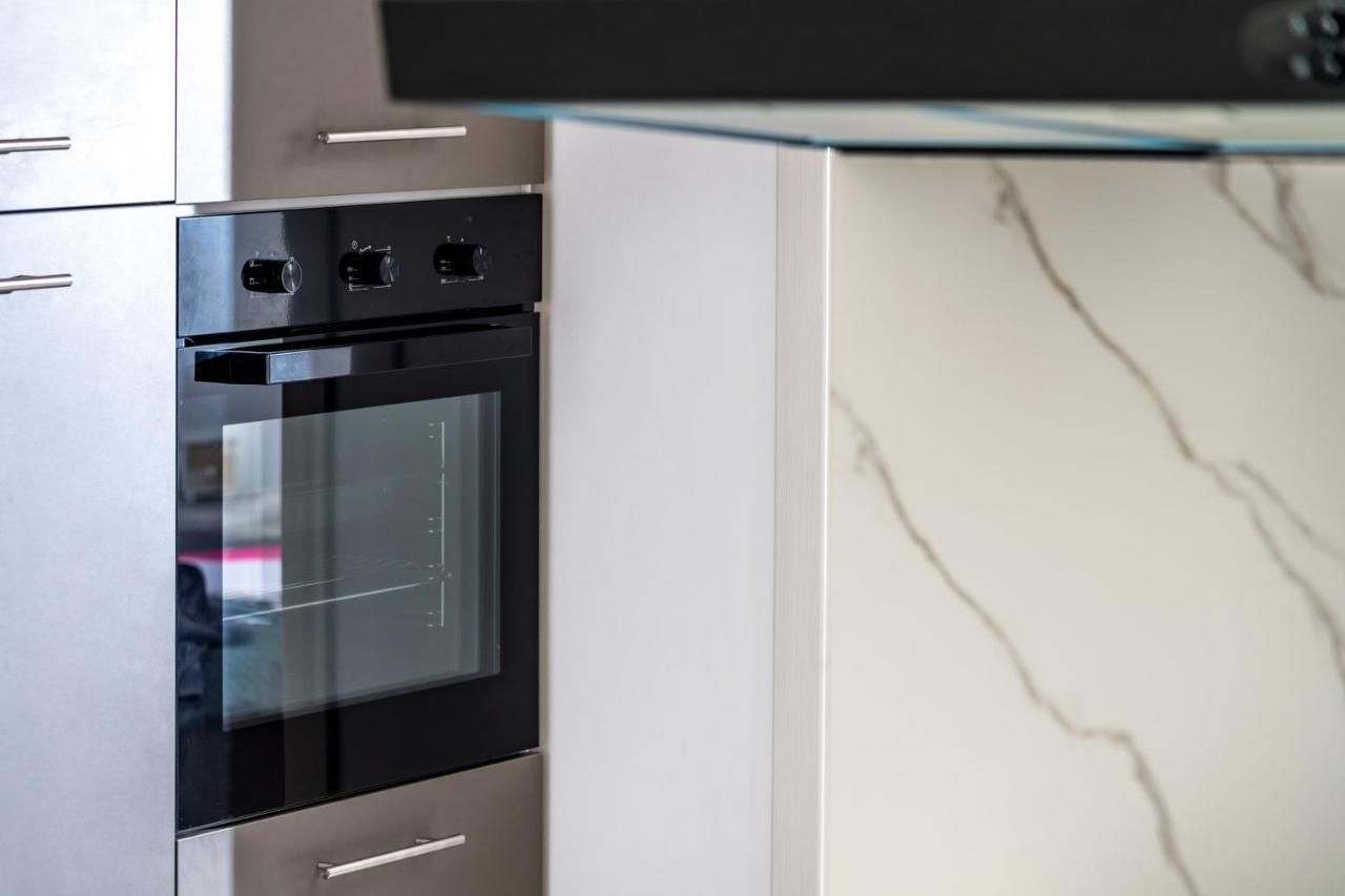 Amare Apartments Bobovisca Luaran gambar