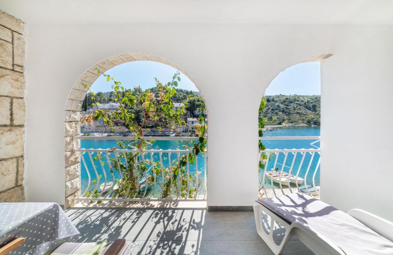 Amare Apartments Bobovisca Luaran gambar