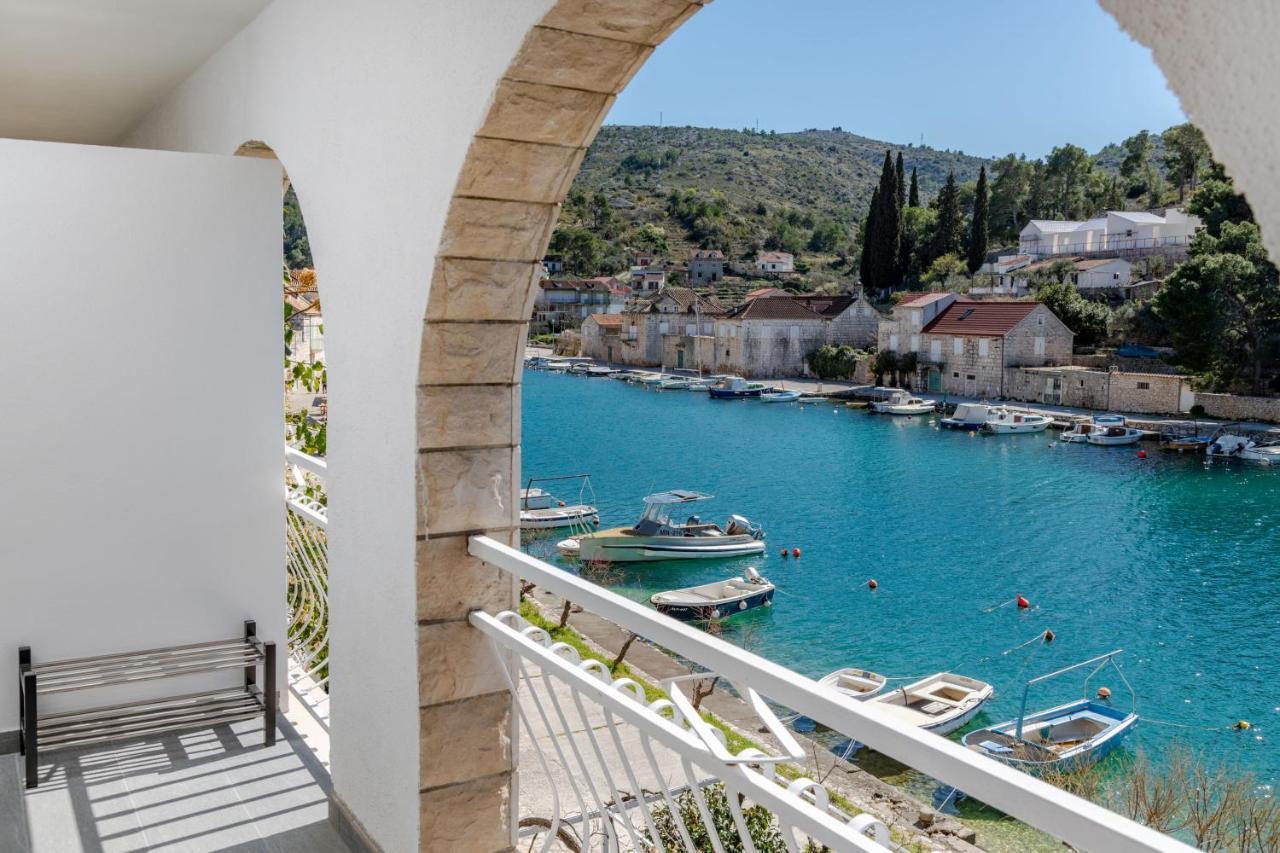 Amare Apartments Bobovisca Luaran gambar