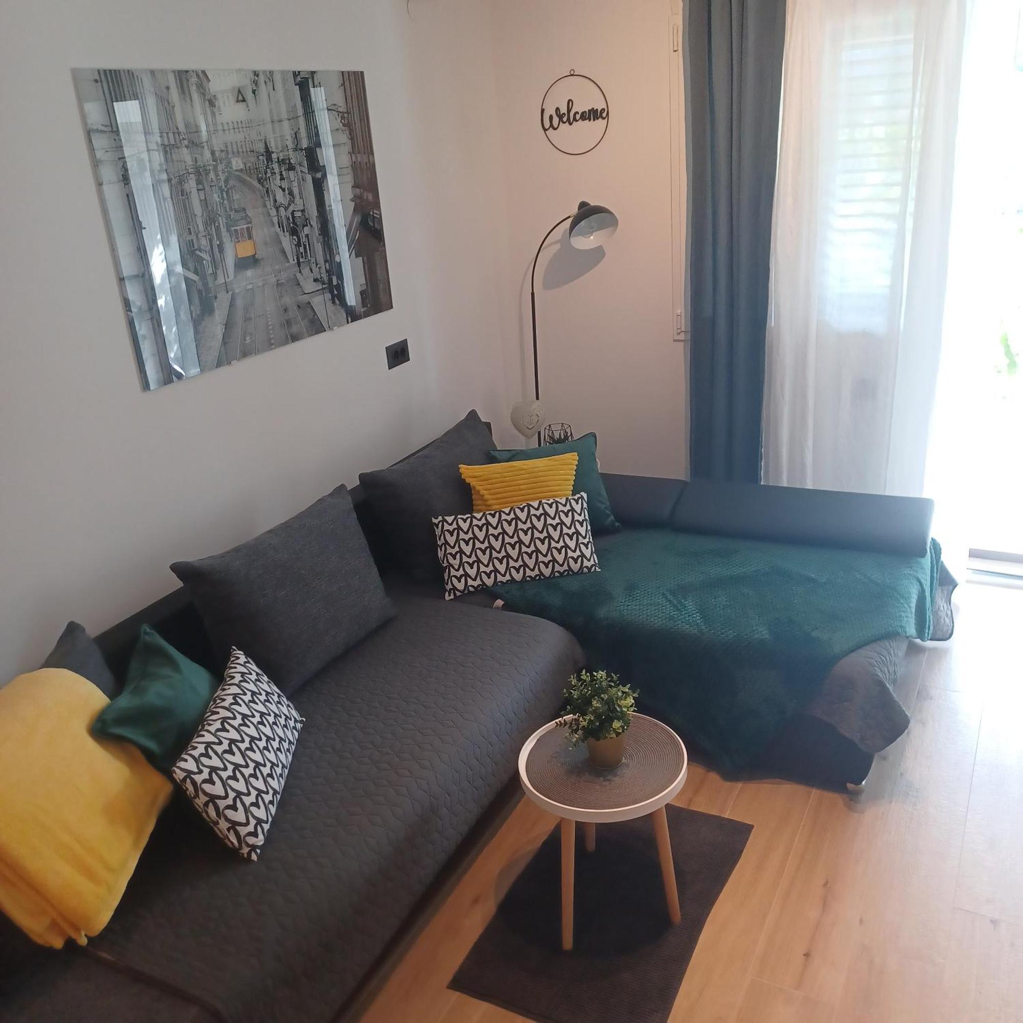 Amare Apartments Bobovisca Luaran gambar
